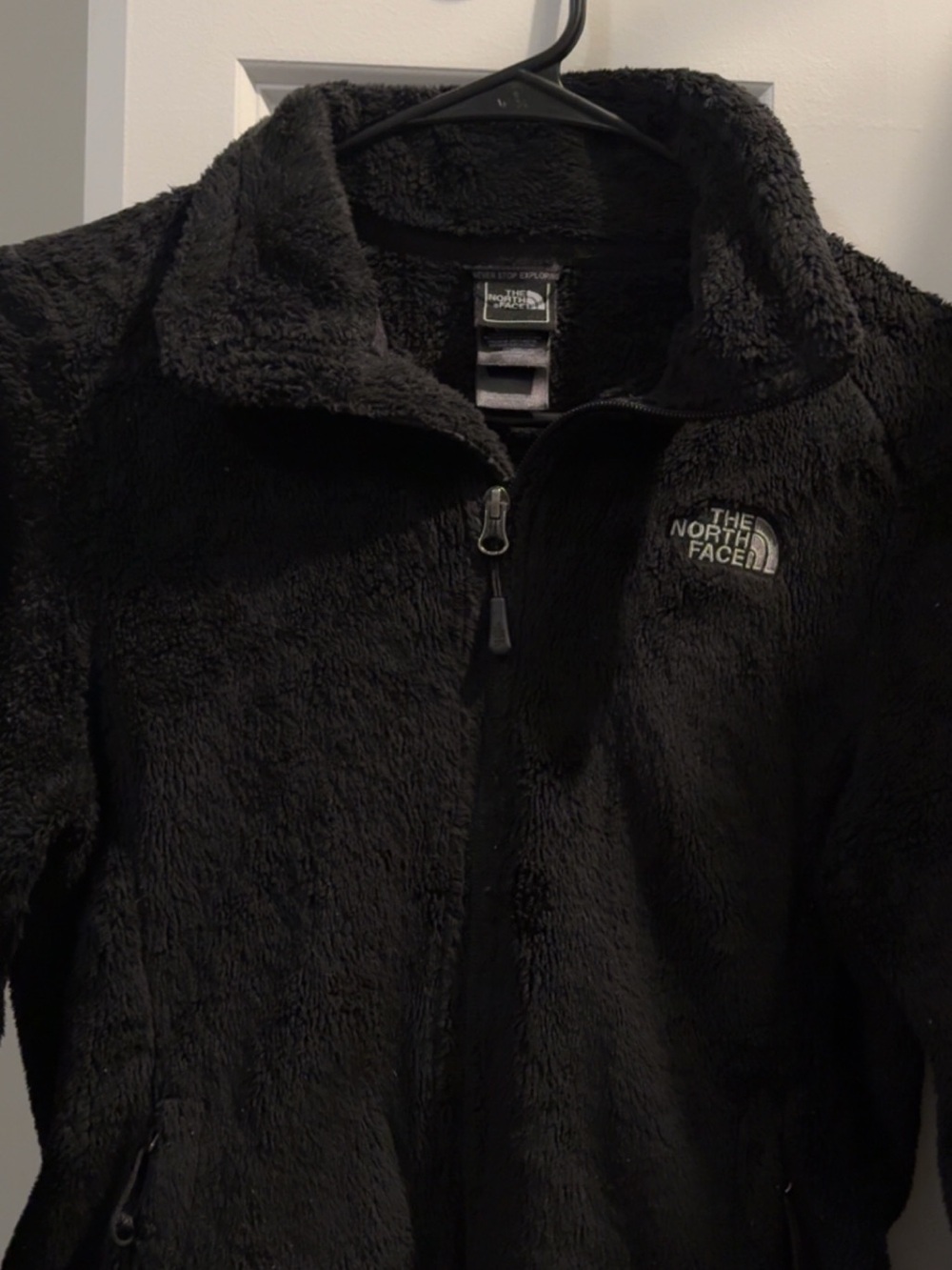 Black Women’s Fleece Jacket - The North Face - Picture 4 of 6